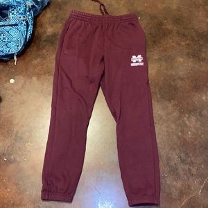 Mississippi State joggers